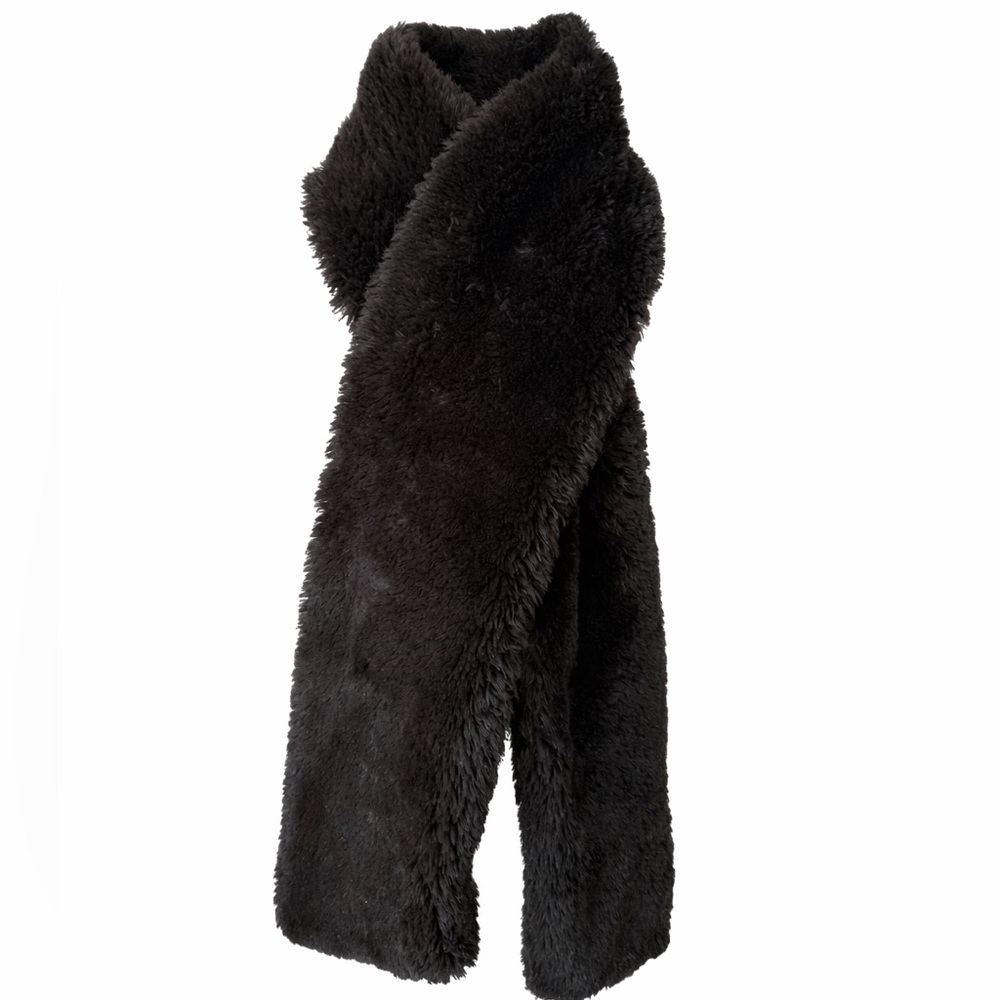 Scarf black faux fur 54”